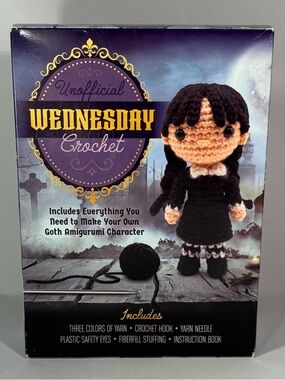 🕷️ UNOFFICIAL WEDNESDAY CROCHET KIT SET CHARTWELL BOOKS THE ADDAMS FAMILY 🕷️